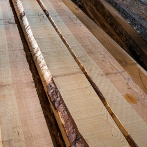 Bor žagan les SLOLES pine sawn timber